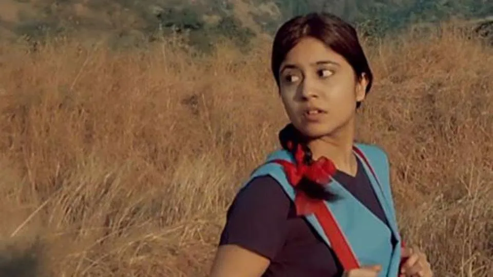 Haraamkhor Is Bollywood's Most Bizarre Love Triangle But The Lead Pair Make  It Worth A Watch - ScoopWhoop