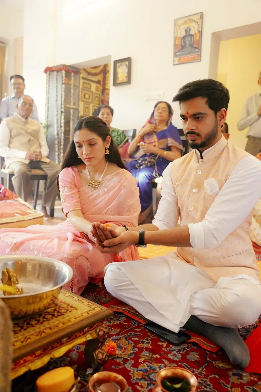 बेटे कुणाल की सगाई