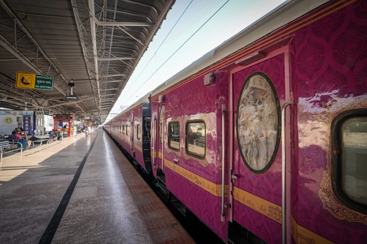 MP Bhopal Golden Chariot Luxury Train
