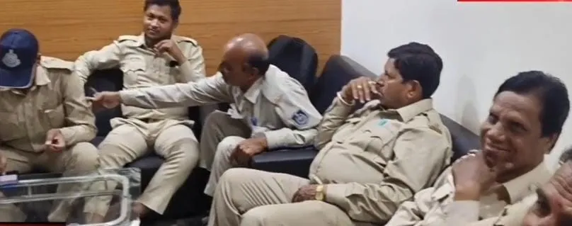 indore municipal corporation vehicles seized 2