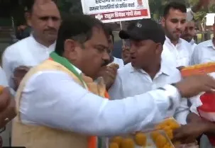 ुपिुप्िु