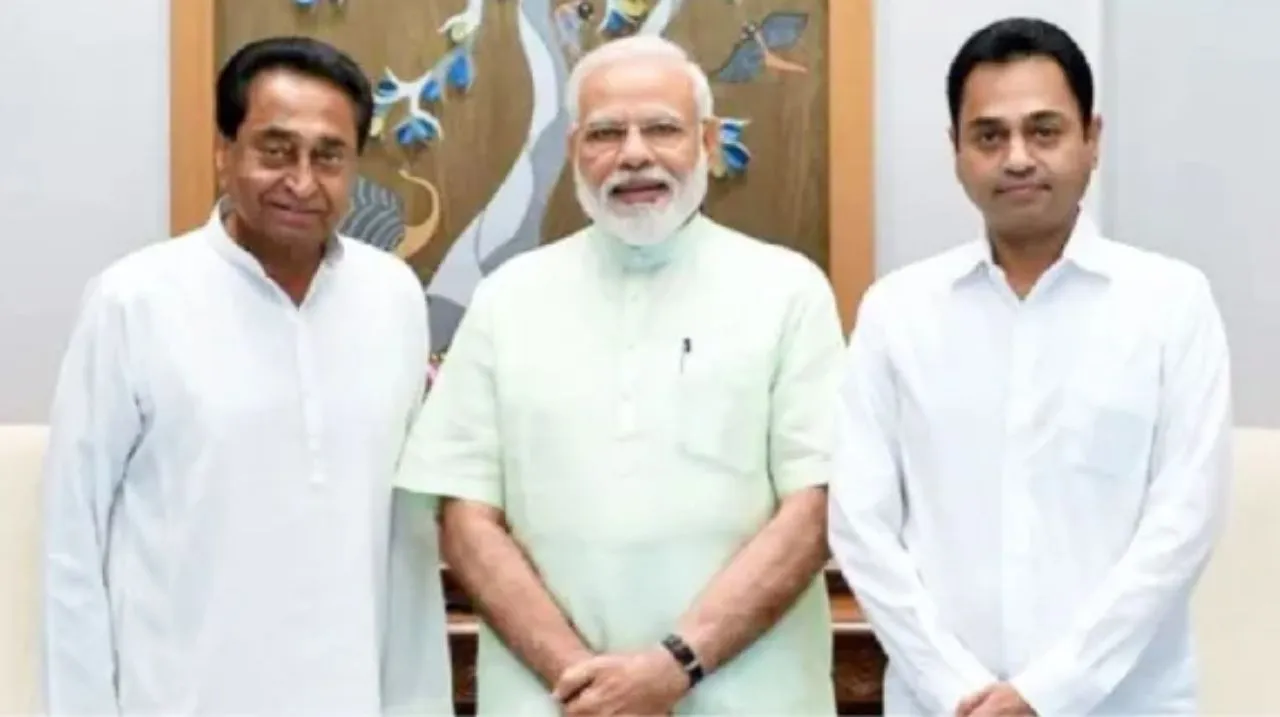 MODI WITH Kamalnath