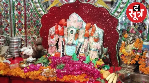 GWALIOR KE ARJI WALE GANESH.jpg