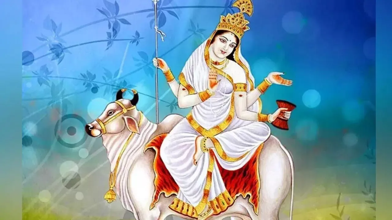Navratri के पहले दिन पढ़ें मां शैलपुत्री की ये कथा | Read this story of Maa  Shailputri on the first day of Navratri | Navratri के पहले दिन पढ़ें मां  शैलपुत्री की
