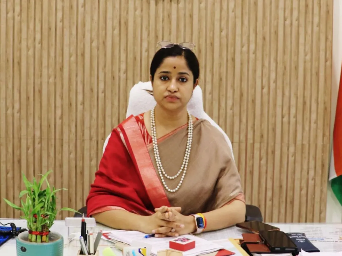 Jhabua Collector IAS Neha Meena will receive Best Electoral Practice Award  on January 25 in Delhi|कौन हैं IAS नेहा मीना, जिन्हें मिलेगा बेस्ट  इलेक्टोरल प्रैक्टिस अवार्ड, दिल्ली में ...