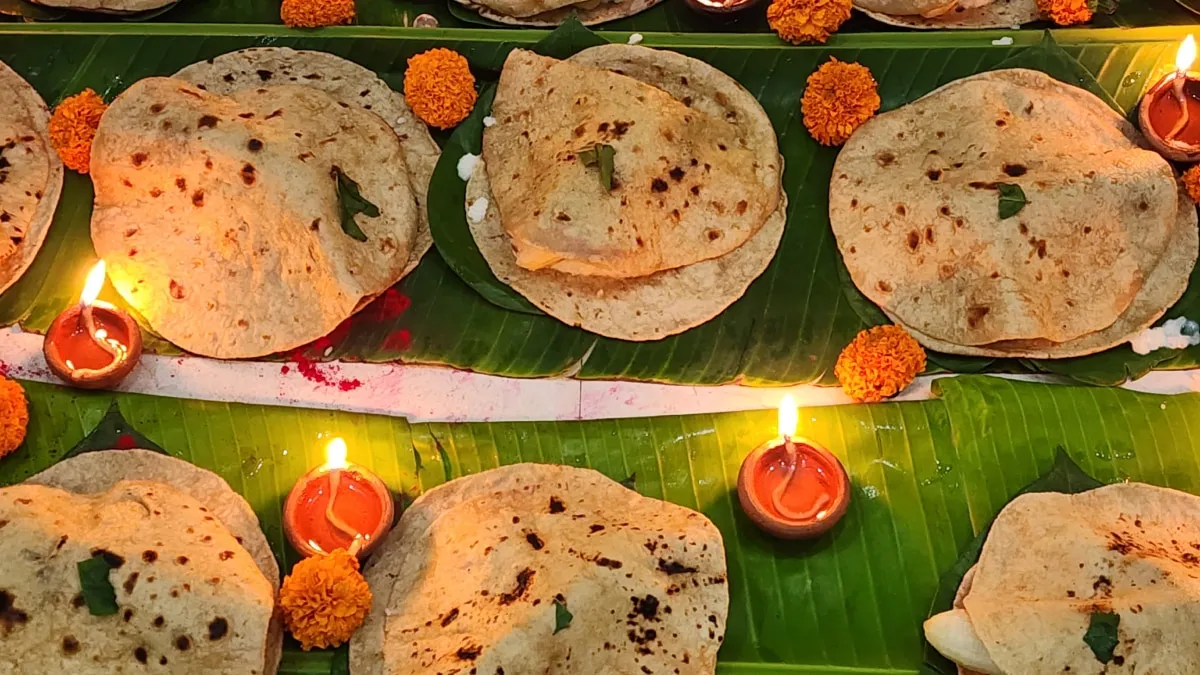 Chhath Kharna Puja today 36-hour Nirjala fast of devotees start from  tonight ann | Chhath Puja 2024: खरना पूजा आज, रात से होगी व्रतियों के 36  घंटे के निर्जला व्रत की शुरुआत