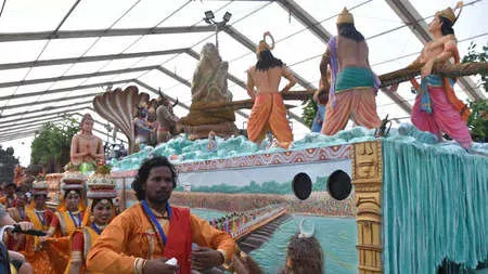 गणतंत्र दिवस पर यूपी की झांकी में महाकुंभ का नजारा, शाही स्नान से लेकर  समुद्र मंथन की दिखेगी झलक | Times Now Navbharat