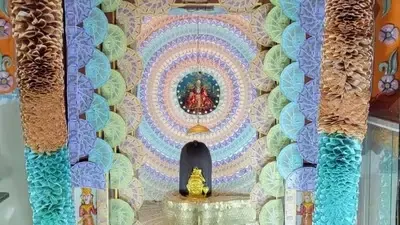 बुद्धेश्वर महादेव का आकर्षक शृंगार: 51 लाख रुपए के नोटों से सजा  बुद्धेश्वरधाम, 'भगवान' स्वयं करते हैं पैसों की रक्षा, जानें खासियत -  Haribhoomi