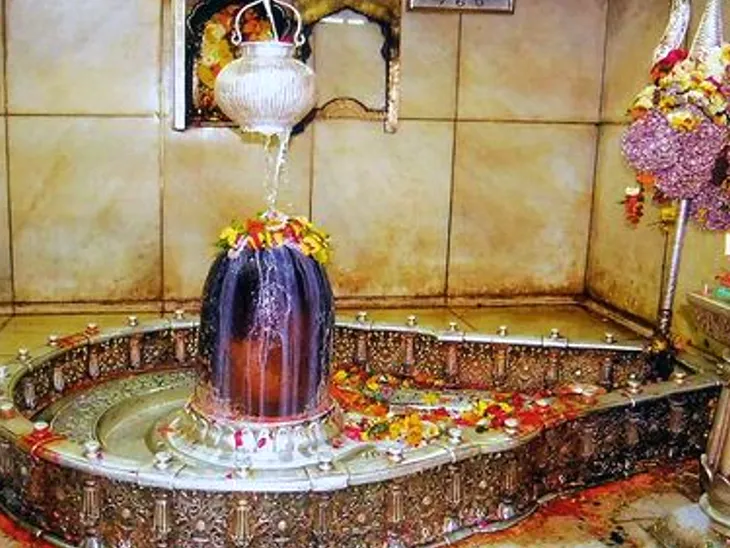 Vaishakh is also the month of Shiva Puja: During the holy month tradition  of offering water to Shivling and donating a pot of water | शिव पूजा का भी  महीना है वैशाख: