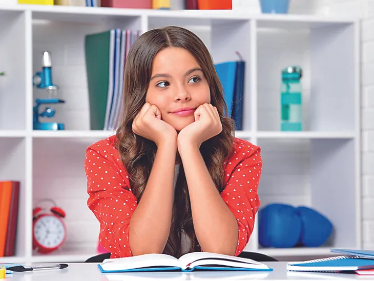 Children who study can study anywhere, if you also raise this question then  this article is for you. | परवरिश: पढ़ने वाले बच्चे कहीं भी पढ़ लेते हैं,  अगर आप भी यह