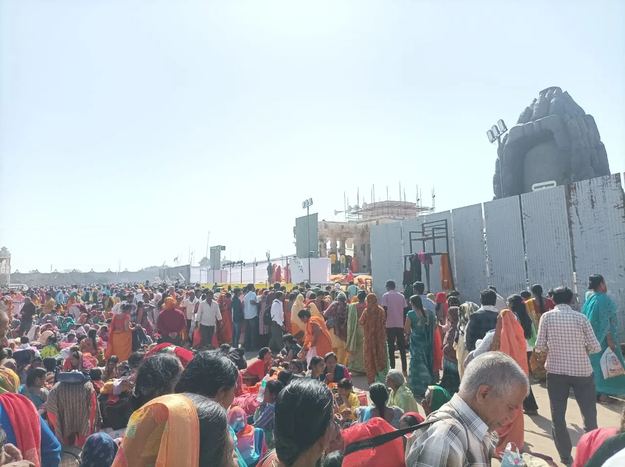 Rudraksh Festival in Kubereshwar Dham | महाशिवरात्रि पर कुबेरेश्वर धाम में  10 लाख भक्त पहुंचे: पूर्व सीएम शिवराज भी पहुंचे, बोले- दर्शन-पूजन कर मानवता  के ...