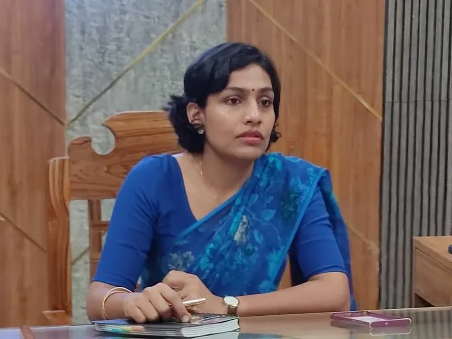 Sanskriti Jain took over the post of collector | संस्कृति जैन ने संभाला  कलेक्टर का पद: कहा- मेरी रूचि आजीविका के क्षेत्र में बेहतर काम करने की है -  Seoni News | Dainik Bhaskar