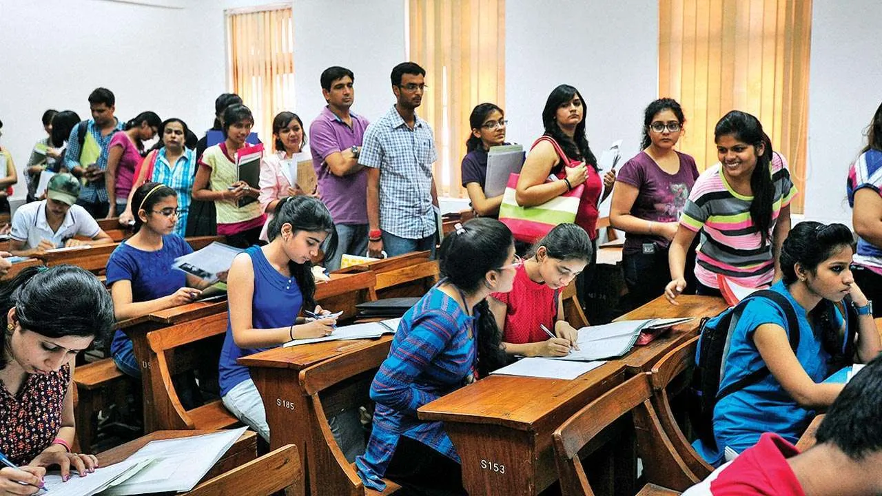 MP College: निजी विश्वविद्यालय के लिए बने नए नियम, आयोग को देनी होगी यह  जानकारी BREAKING NEWS - MP Breaking News