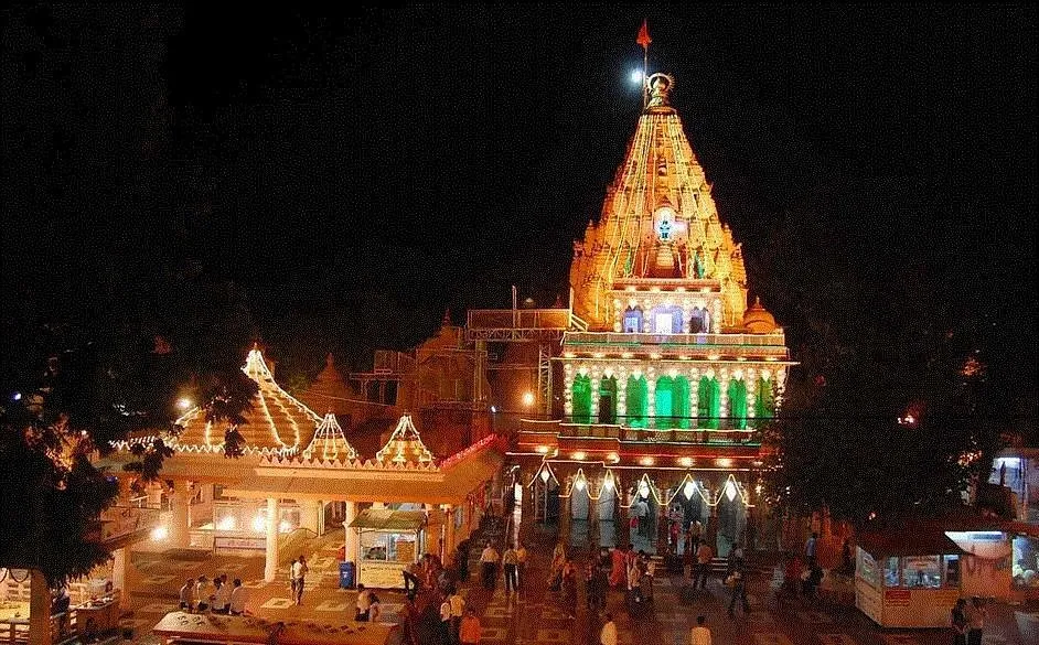 उज्जैन में महाकाल मंदिर: भगवान शिव का दिव्य निवास - TravelAajKal