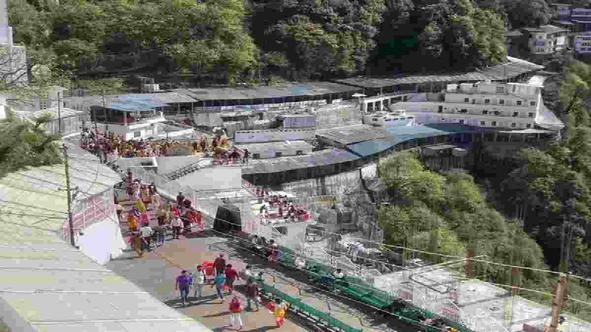 शारदीय नवरात्रि पर वैष्णोदेवी भक्तों को स्काईवॉक फ्लाईओवर की सौगात, खूबसूरत  दृश्यों के साथ होंगे माता के दर्शन
