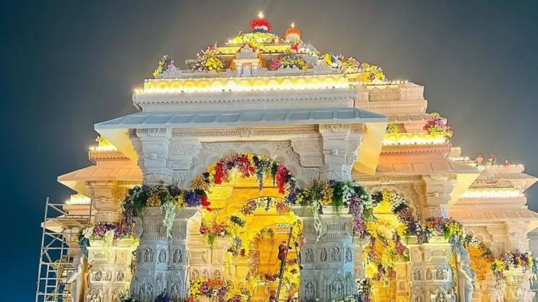 Ayodhya Ram Mandir Live Hindi News: Ayodhya Ram Mandir HD Photo Download,  Current Image, Free Prasad Booking Online, Opening Date and Latest News in  Hindi - अस्थाई मंदिर से मिली मुक्ति, रामलला