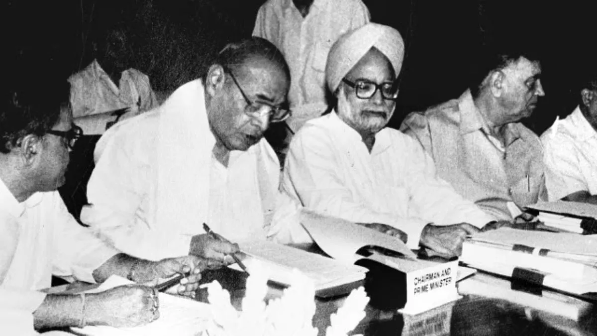 Manmohan Singh- सो रहे थे मनमोहन सिंह, इस शख्स ने जगाकर वित्त मंत्री बनाने  के लिए मनाया, फिर बदली सियासी किस्मत | Jansatta