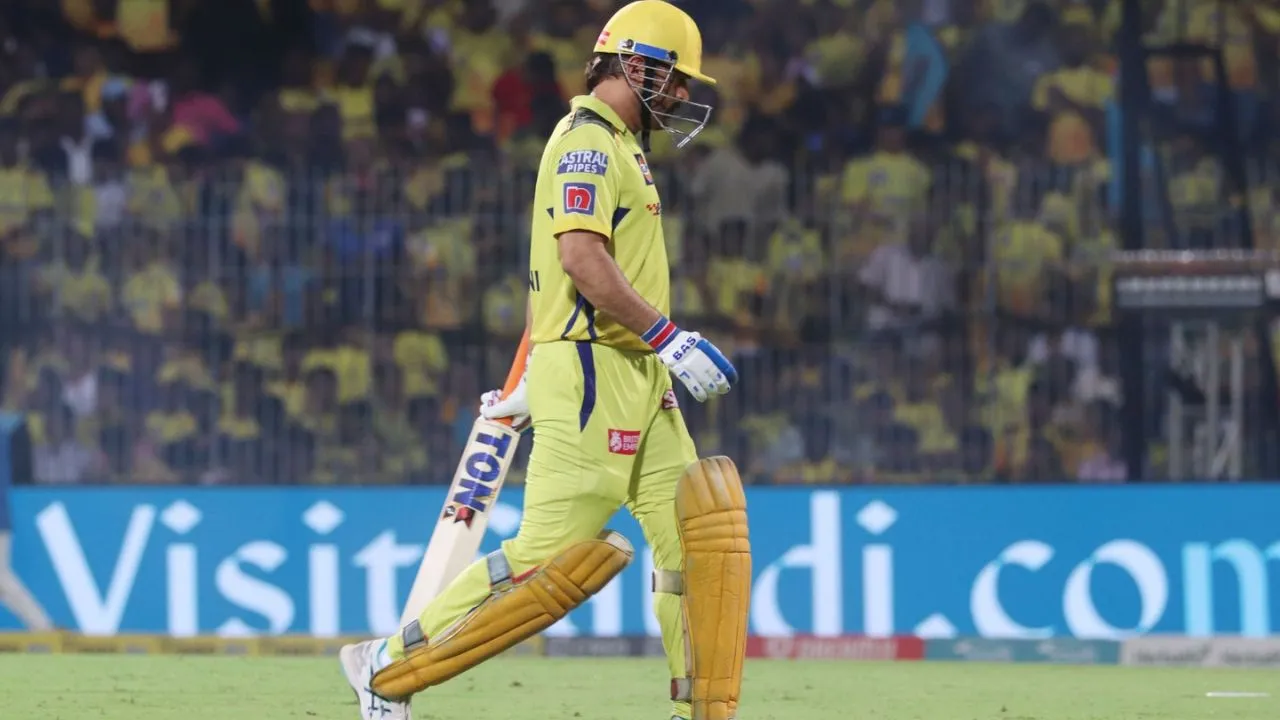 MS Dhoni one of the top run scorer vs RCB in IPL history