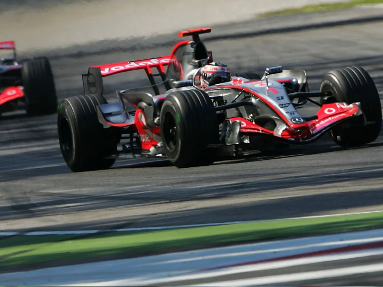 Lewis Hamilton debut for McLaren in the year 2007