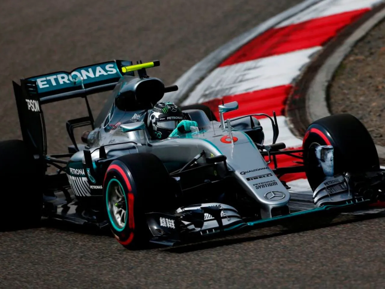Nico Rosberg won the F1 2016 Chinese GP 