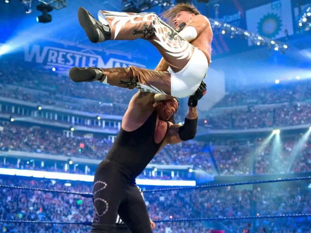 2. The Undertaker vs Shawn Michaels (WrestleMania 25)