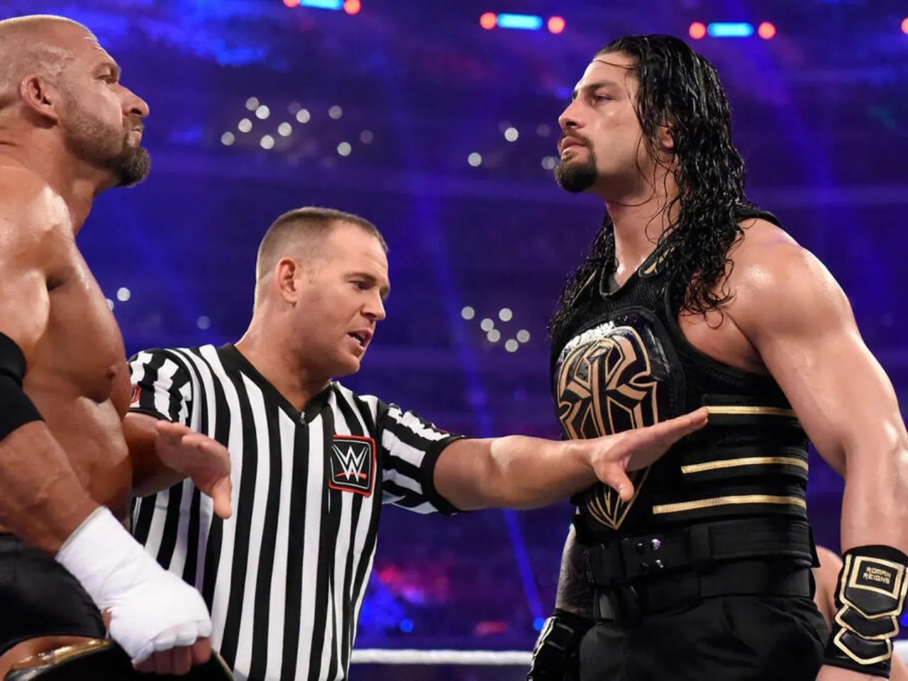Roman Reigns vs Triple H WrestleMania 32