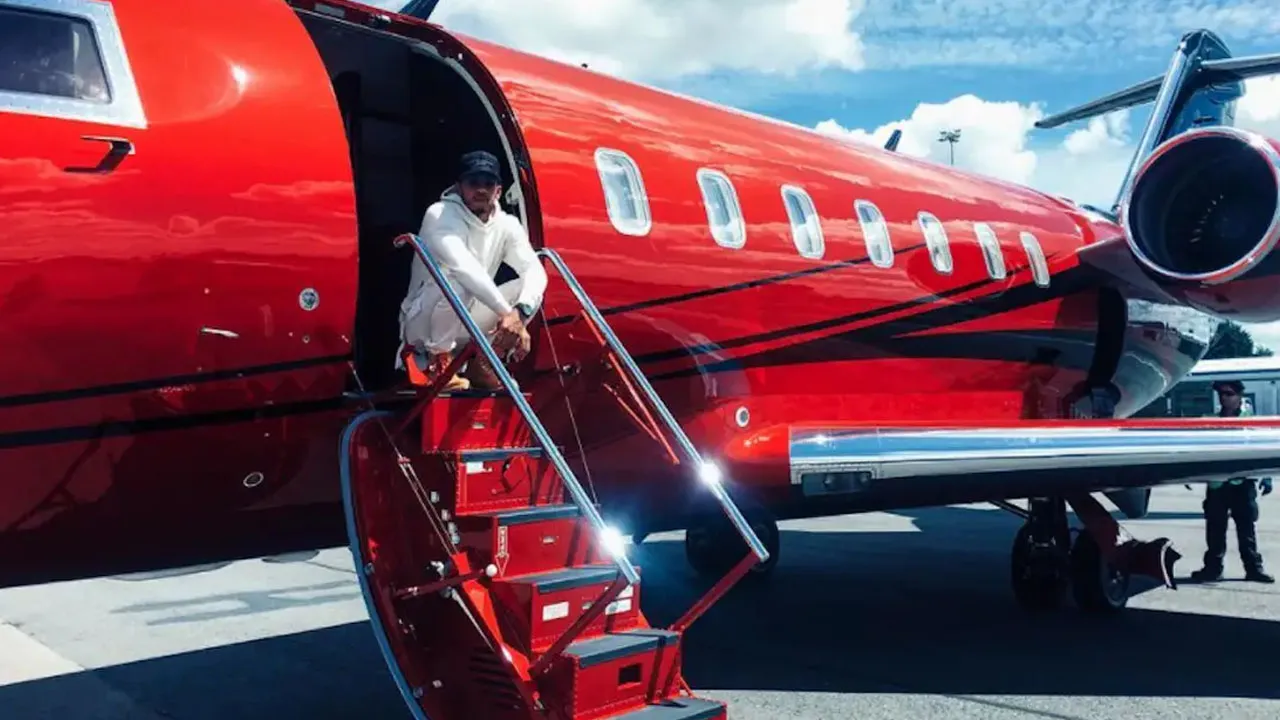 Challenger 605 Private Jet (Source: X) 