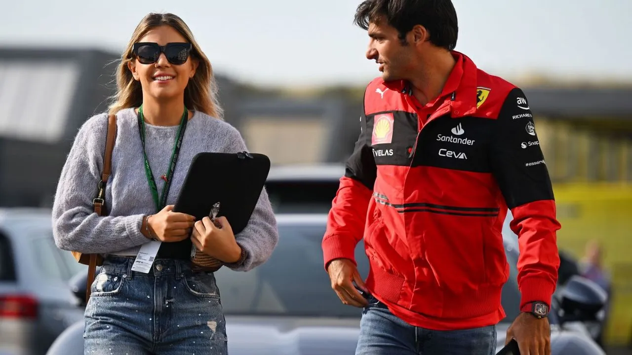 Carlos Sainz Jr and Isabel Hernaez.