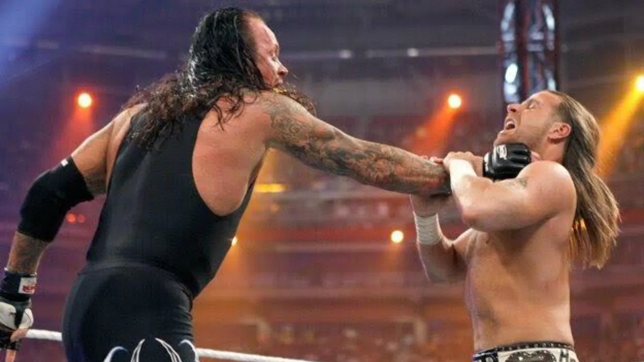 The Undertaker – Chokeslam