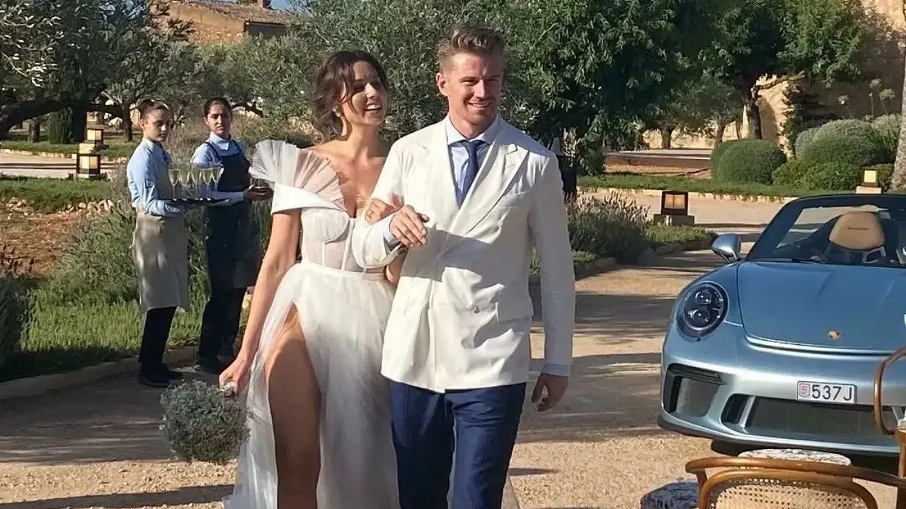 Nico Hulkenberg is married to Egle Ruskyte (Source: Twitter)