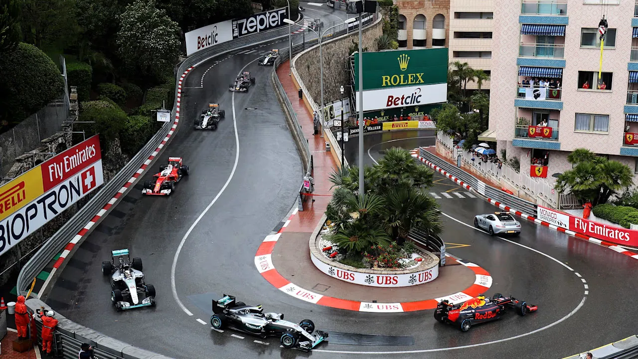 Monaco circuit in Monte Carlo