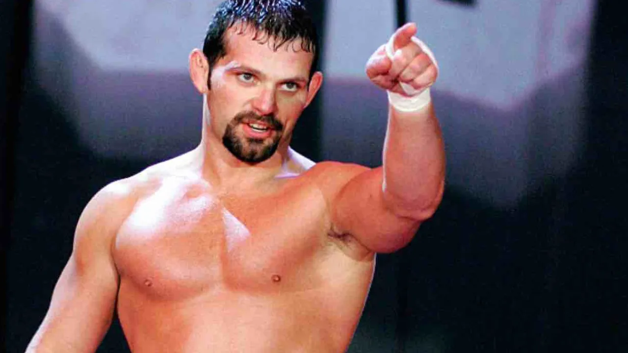 Jamie Noble- 5'7”.png