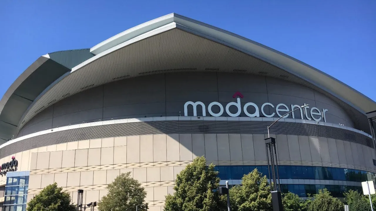 Moda Center