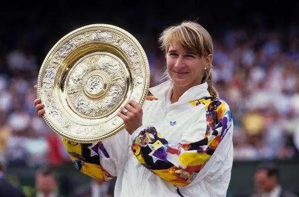 Wimbledon throwback: Graf's hat-trick, Novotna's heartbreak - Wimbledon -  Love Tennis