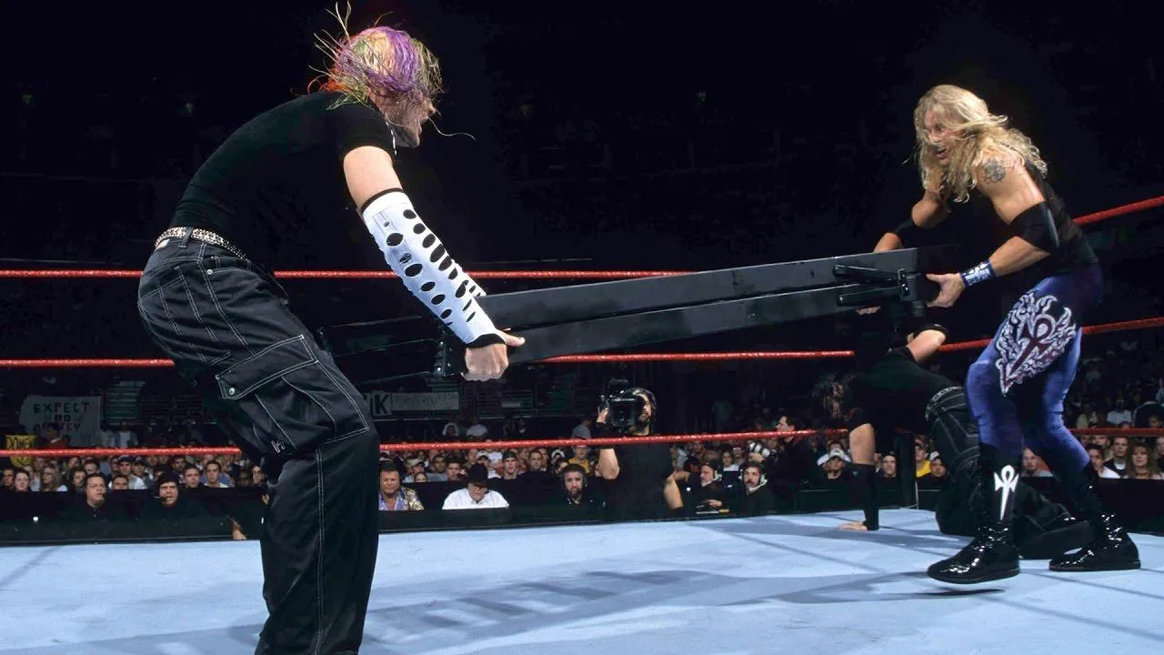 The Hardy Boyz vs. Edge & Christian - Ladder Match: No Mercy 1999 - YouTube