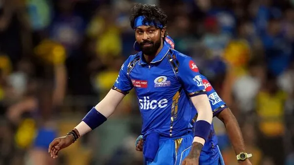 MI vs CSK: Mumbai crowd 'boos' Hardik Pandya despite Virat Kohli's request  | Watch | Mint