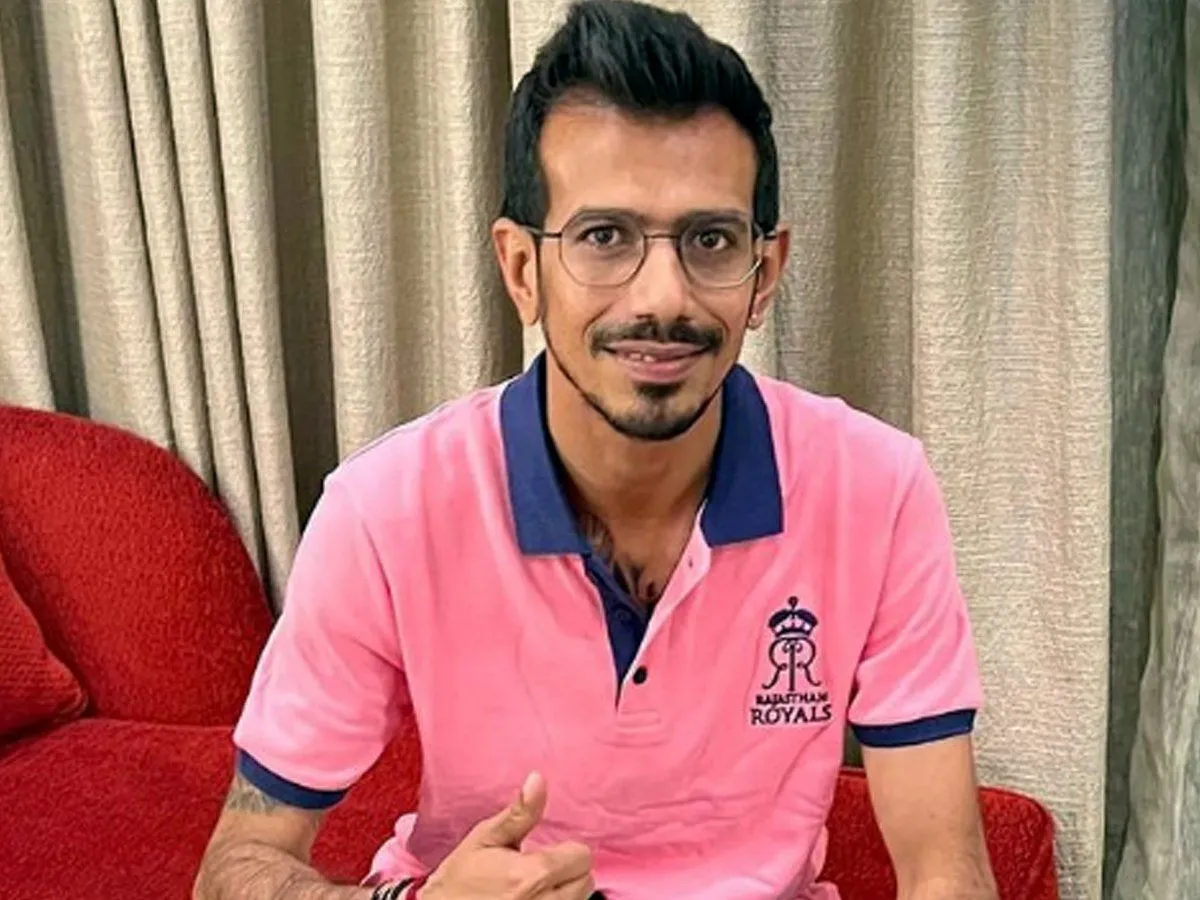 Yuzi Chahal Controversy, Yuzi Chahal, Rajasthan Royals Yuzi Chahal  Controversy : Girl Shared Screenshot Of Yuzi Messaging Her On Instagram- जब  लीक हुई युजी चहल की प्राइवेट चैट, मांगनी पड़ी थी माफी |