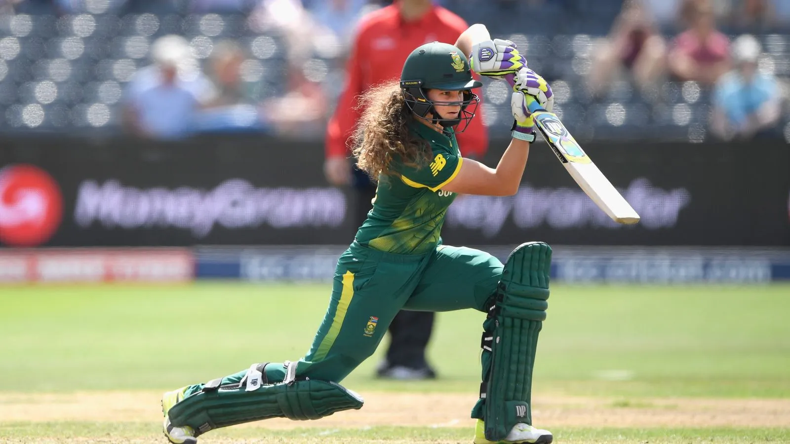 skysports-laura-wolvaardt-south-africa-women-sportzpoint.com