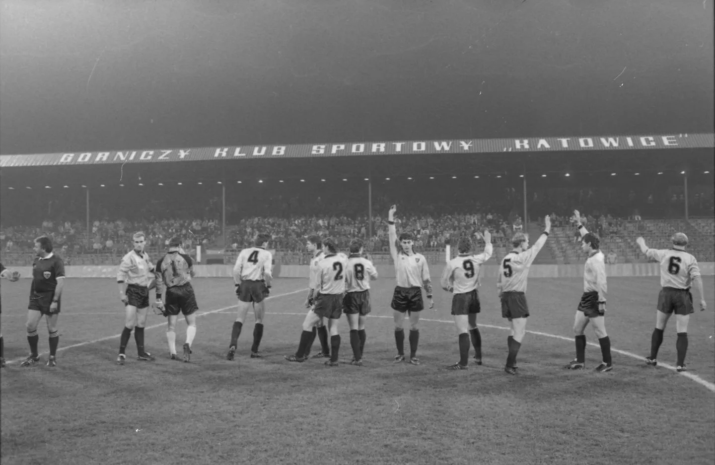 Bayer Leverkusen's early history - sportzpoint.com