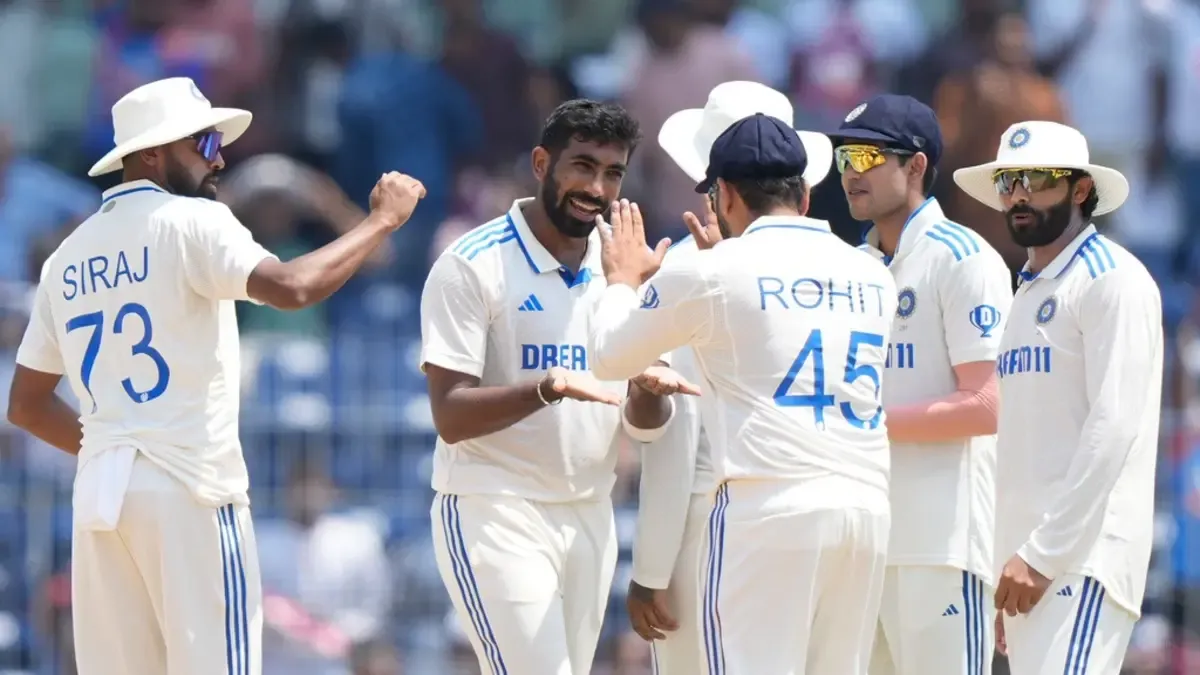 Jasprit Bumrah takes wicket in the India vs Bangladesh test Series- sportzpoint