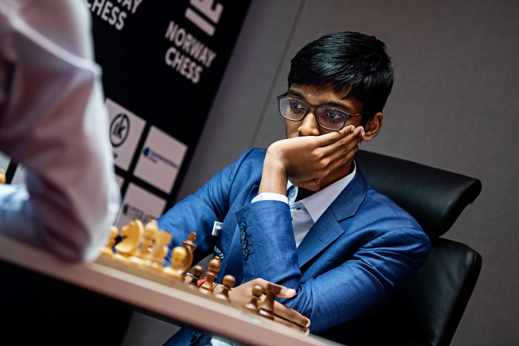 Norway Chess 2024, Round 2: Vaishali beats Koneru in classical game; Praggnanandhaa loses to reigning World Champion Ding Liren in Armageddon - sportzpoint.com