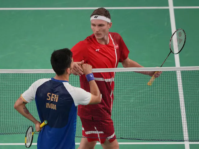 Axelsen defeated Sen in Olympics SF- sportzpoint.com