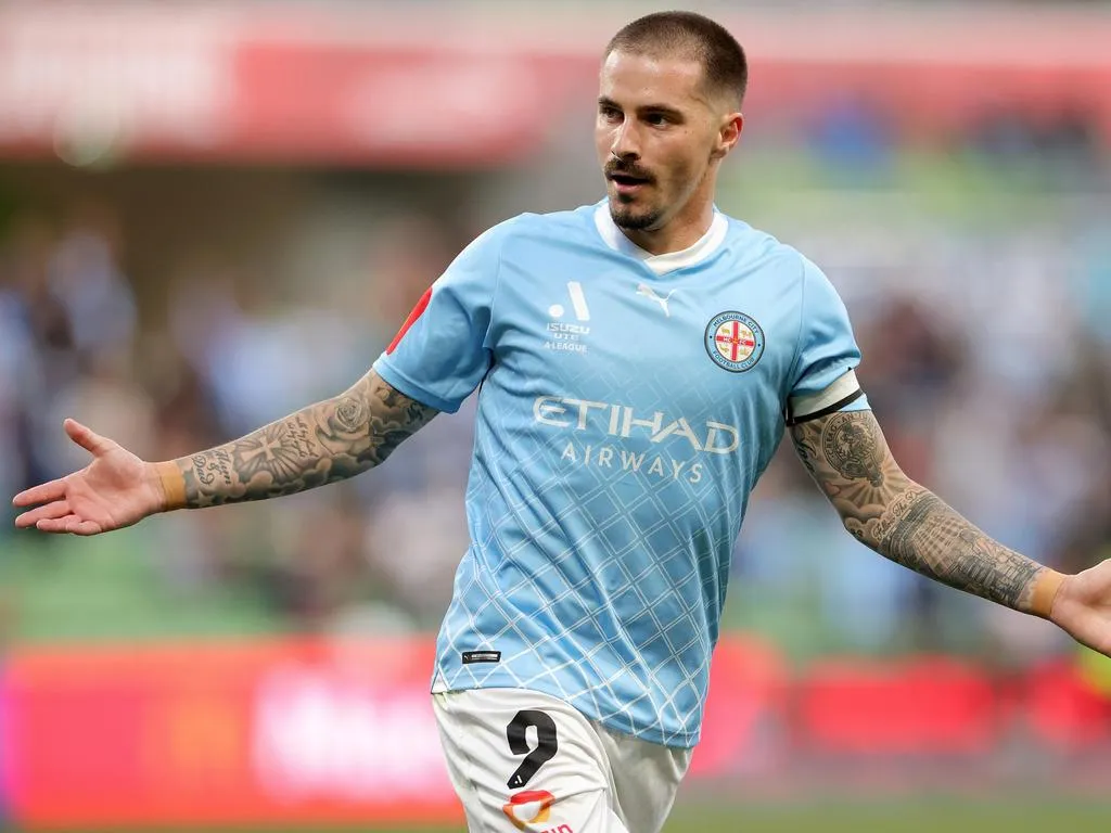 Top five deals of the ISL 2024-25 season - Jamie Maclaren to Mohun Bagan Super Giant - sportzpoint.com