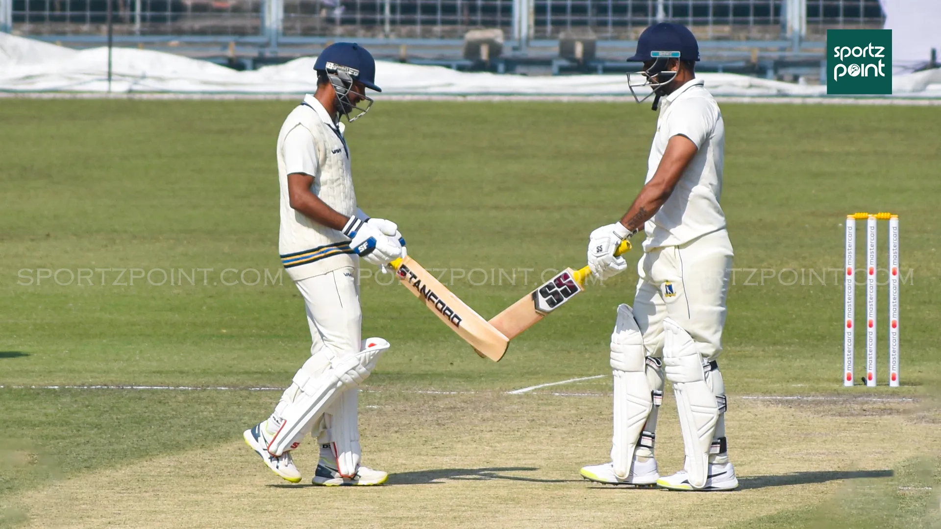 Anustup Majumdar and Manoj Tiwary playing together in a Ranji Trophy match against Uttar Pradesh at Eden Gardens in 2022-23 season - sportzpoint.com 