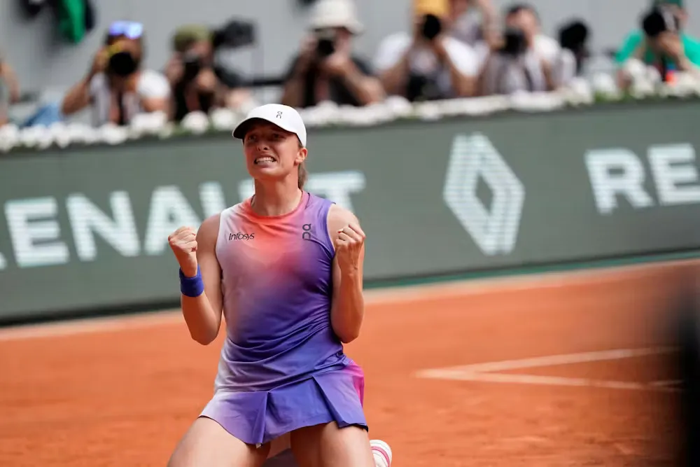 Iga Siwatek wins her fourth Roland Garros title; her third in a row - sportzpoint.com