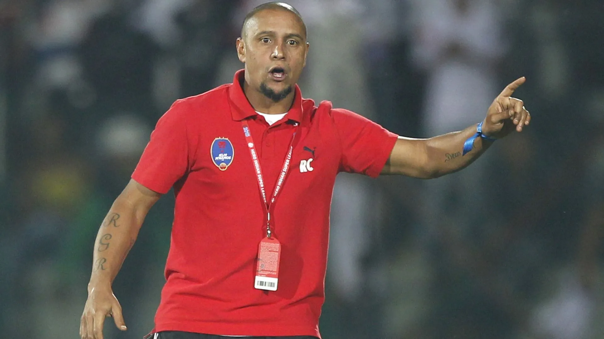 Roberto Carlos - Delhi Dynamos FC - sportzpoint.com