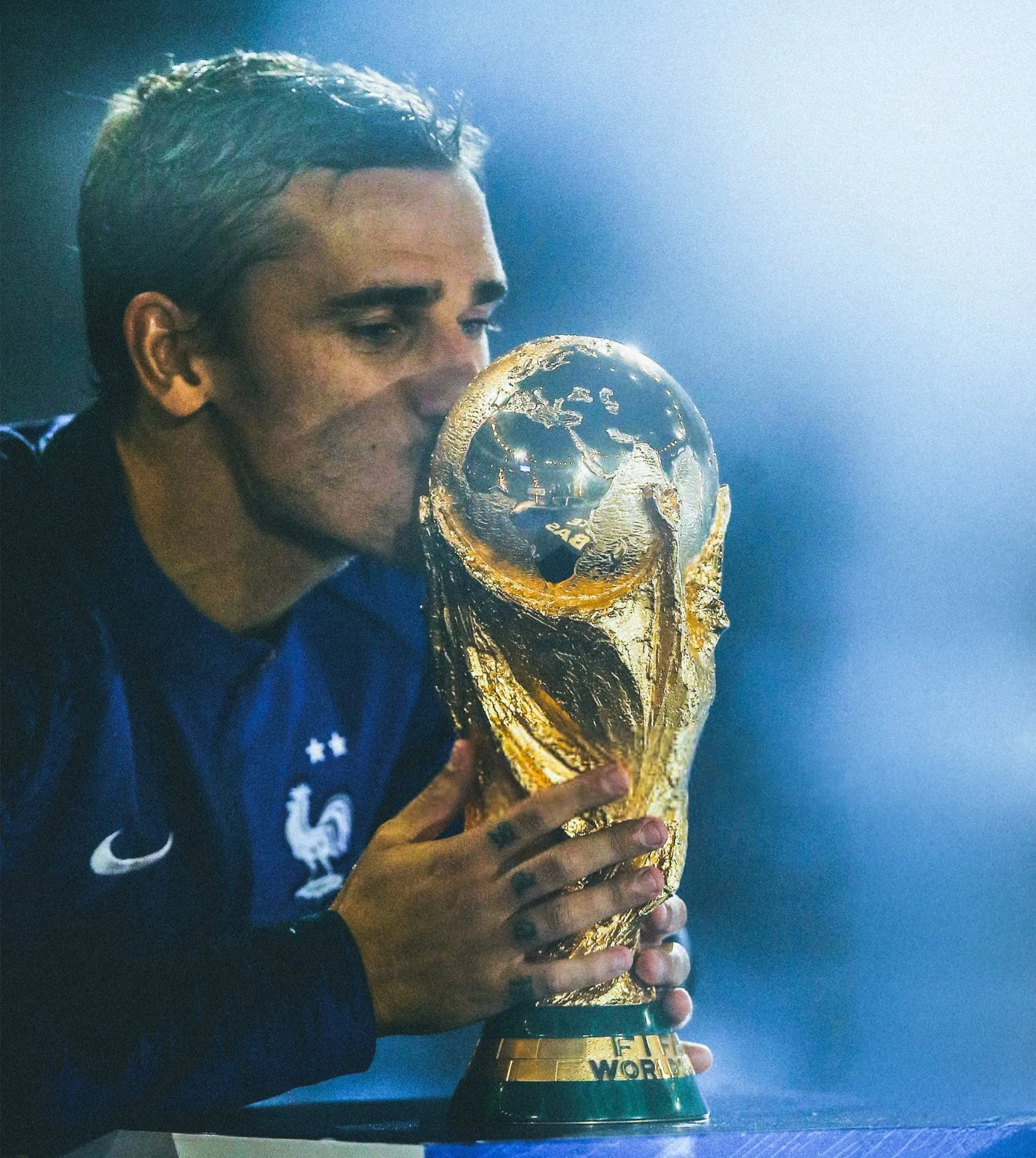 Antoine Griezmann retires from International football-sportzpoint.com