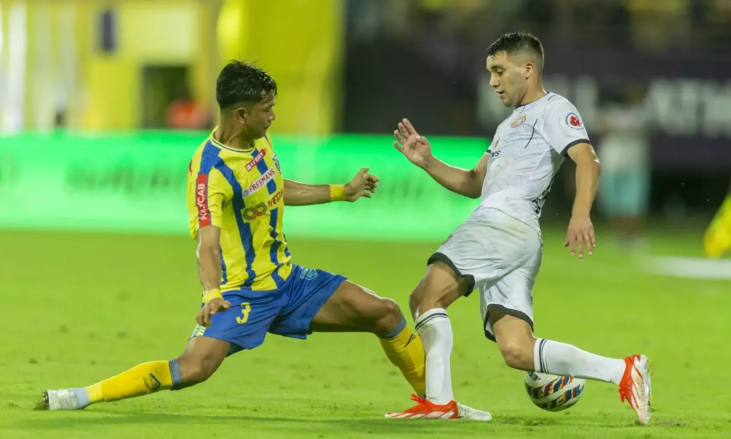 Kerala Blasters vs Punjab FC-ISL 2024-25-sportzpoint.com