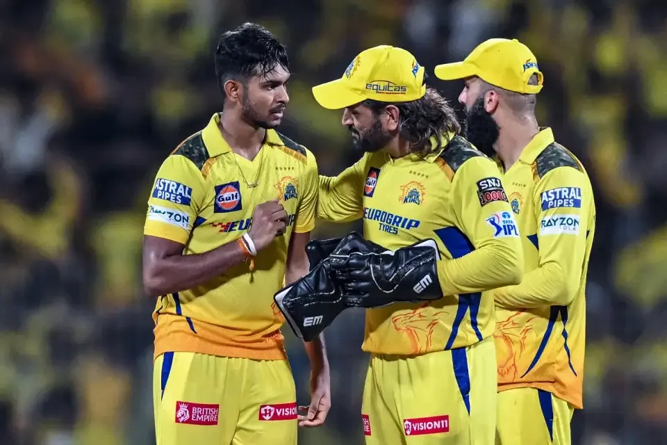 CSK vs PBKS: Matheesha Pathirana celebrates with MS Dhoni