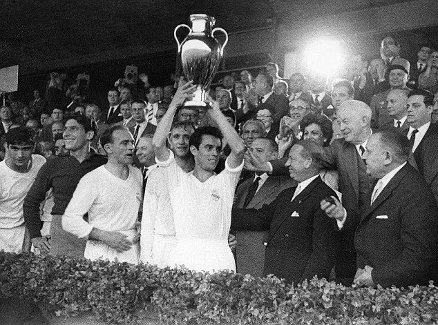 Madrid completed the three-peat in the 1957/58 season